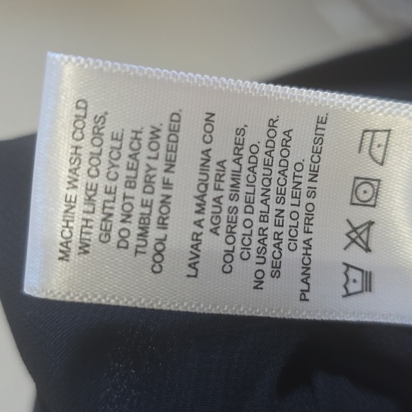 15. NWT Vince Camuto MIDI Skirt in Small - Picture 10 of 10